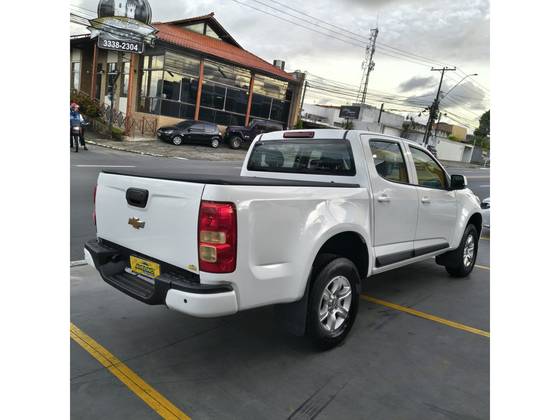 CHEVROLET S10 2.5 ADVANTAGE 4X2 CD 16V FLEX 4P MANUAL CHEVROLET S10 2.5 ADVANTAGE 4X2 CD 16V FLEX 4P MANUAL